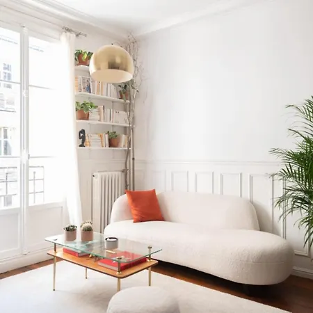 Sublime 43m Ideal For A Couple In Paris! Paris